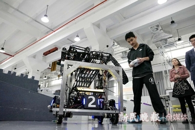 校辦工廠變身7*24小時學生創新中心 上海交大打造“練武堂”